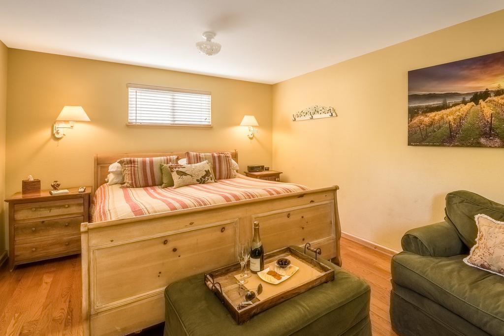 Aurora Park Cottages Calistoga Ruang foto