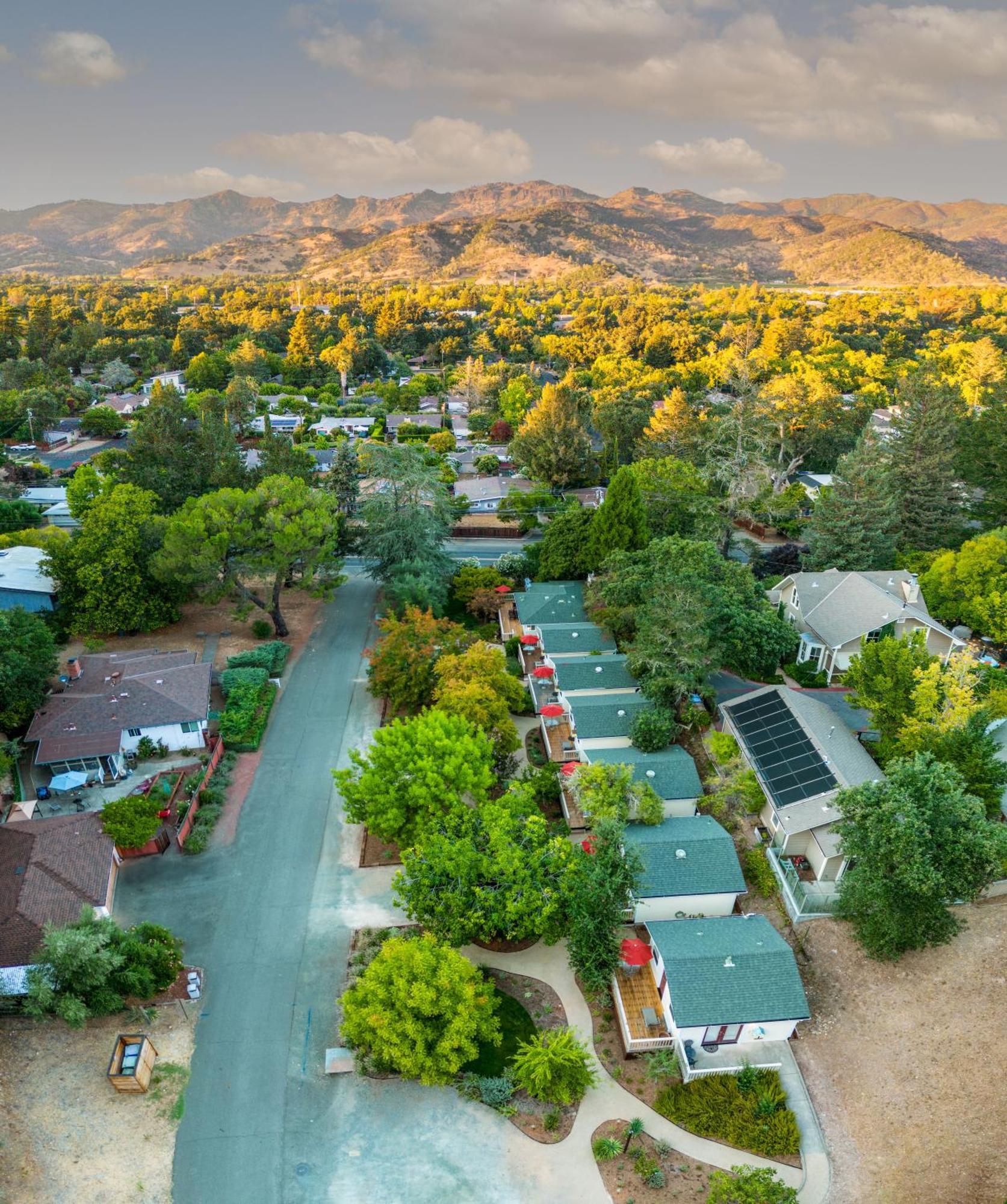 Aurora Park Cottages Calistoga Bagian luar foto