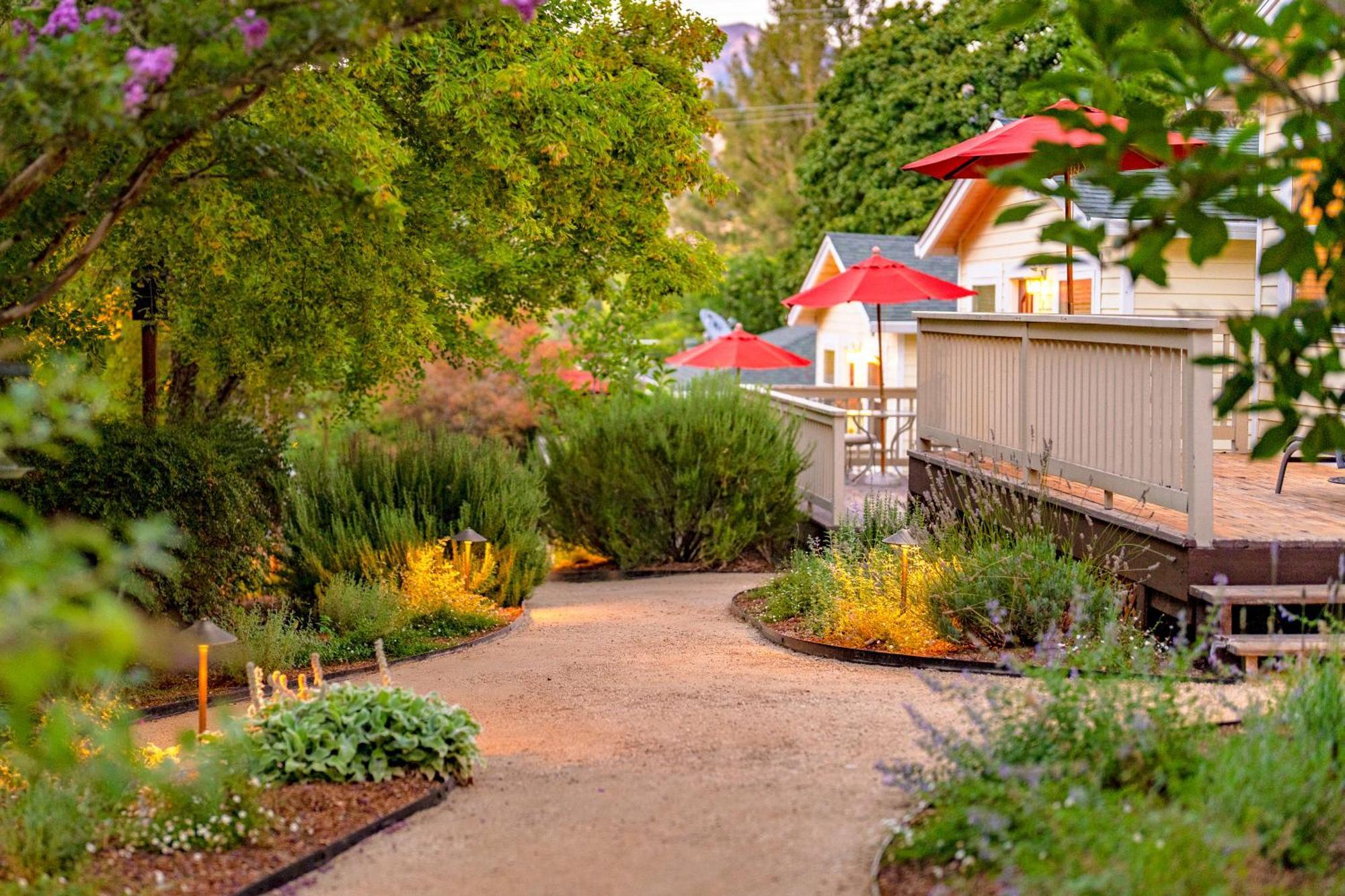 Aurora Park Cottages Calistoga Bagian luar foto